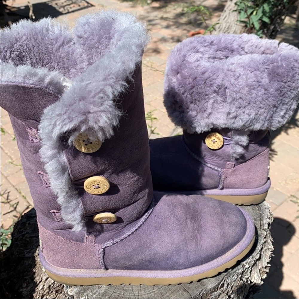 Beautiful Light Grape Ugg Bailey Button Boots - S… - image 1